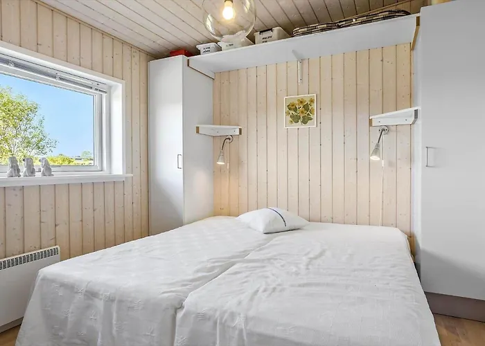 Lf14038-roslev-stranddalen-119 Feriehus *
